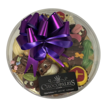 Ronde geschenk doos met gevulde en ongevulde sinterklaas chocolade