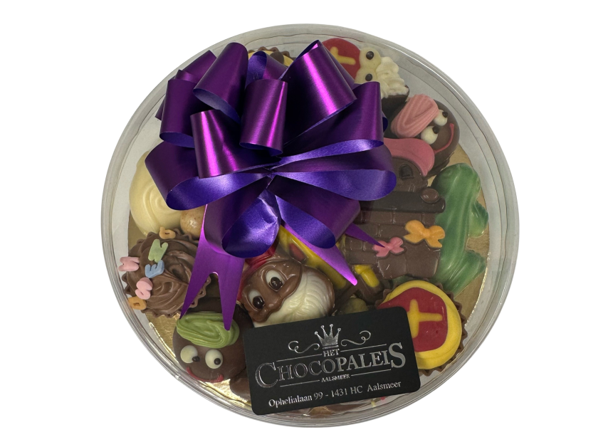 Ronde doos met gevulde en ongevulde sinterklaas chocolade