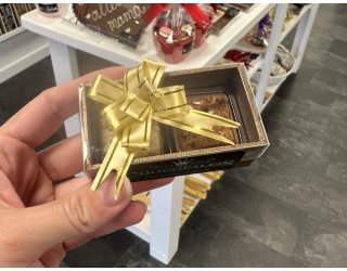 2- vaks bonbon doosje