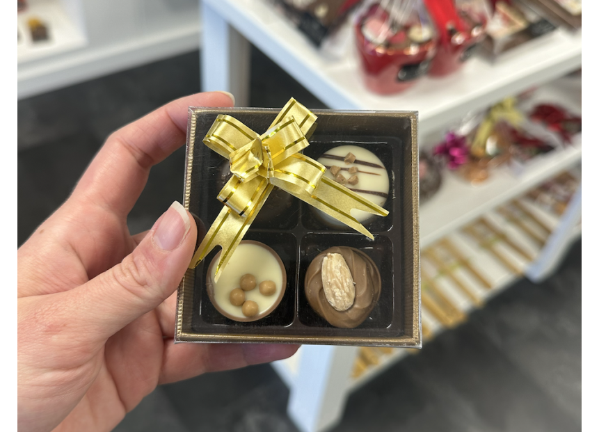 4- vaks bonbon doosje